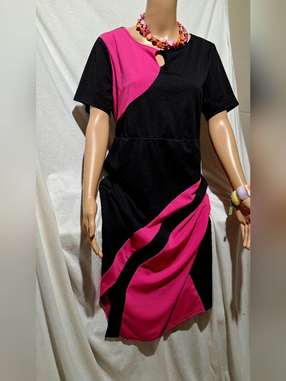 Stylish Black & Fuchsia Colorblock Women's Dress